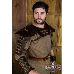Fighter Gorget with Pauldrons