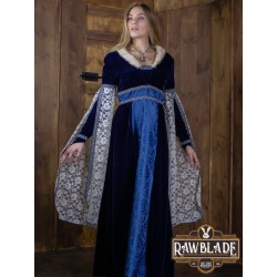 Aura, Lordly dress