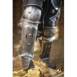 Marauder Greaves
