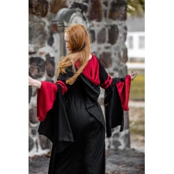 Vestido con capucha de viscosa "Isolda"