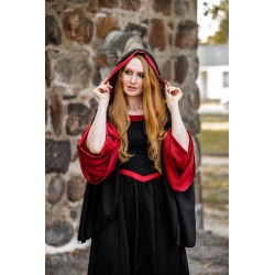 Vestido con capucha de viscosa "Isolda"
